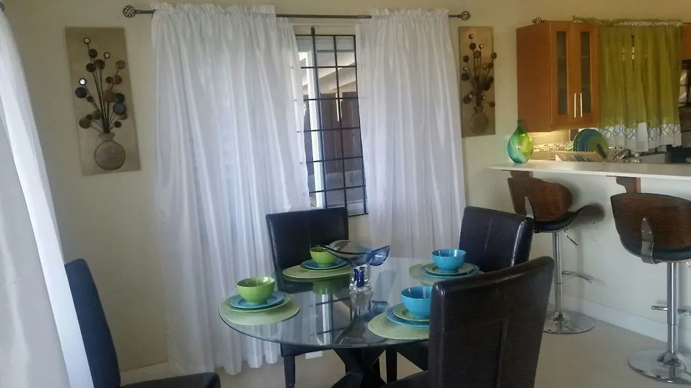 Διαμέρισμα Ocho Rios Villa At Coolshade V Saint Annʼs Bay